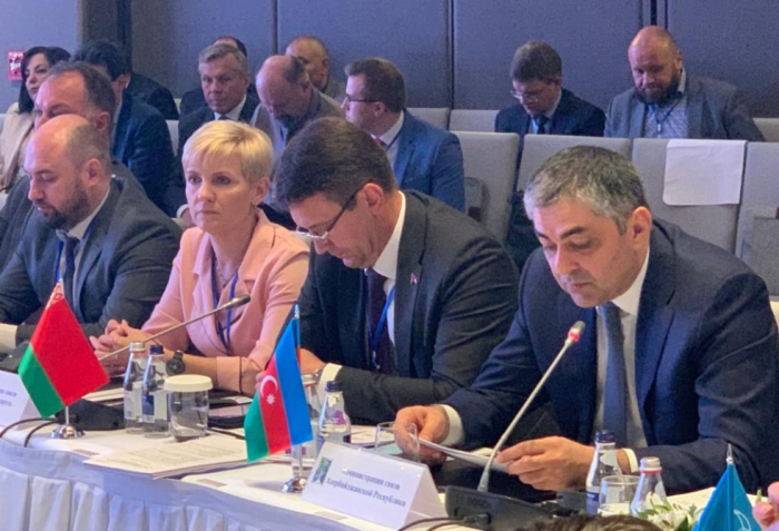   Delegación azerbaiyana encabezada por el Ministro de Transporte, Comunicaciones y Altas Tecnologías visita Kazajstán  