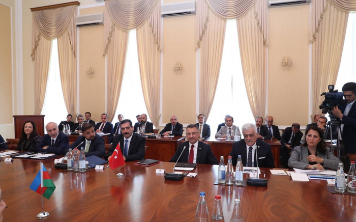   El vicepresidente de Turquía pronuncia una declaración sobre Karabaj  