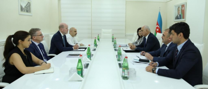   Azerbaiyán y BP discuten la producción conjunta de equipos para la industria del petróleo y el gas  