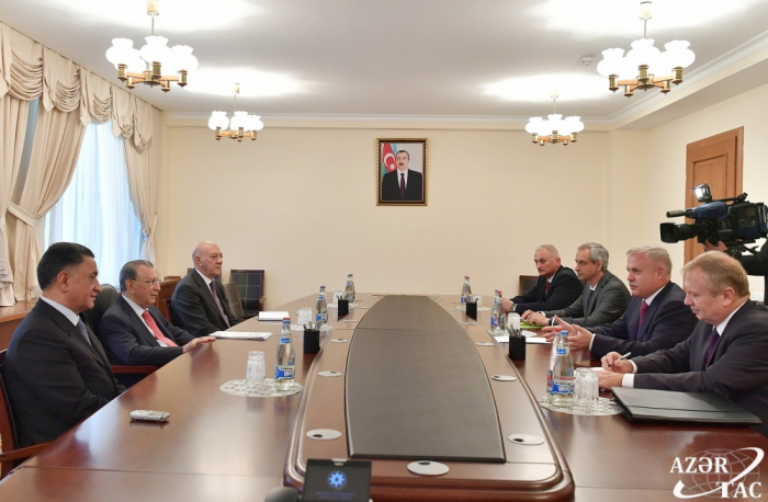   Leiter der aserbaidschanischen Präsidialverwaltung trifft den Staatssekretär des belarussischen Sicherheitsrates  