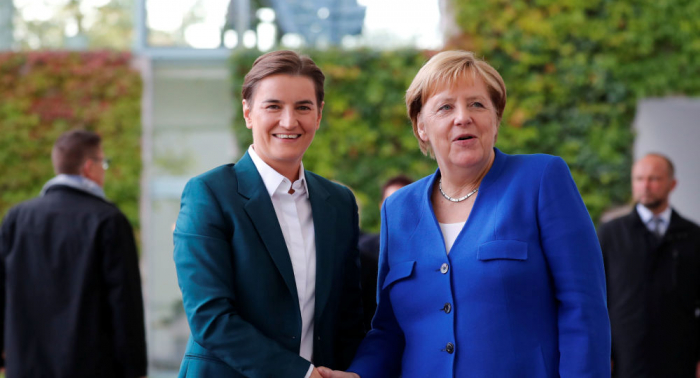 Merkel empfängt Premierministerin Serbiens in Berlin