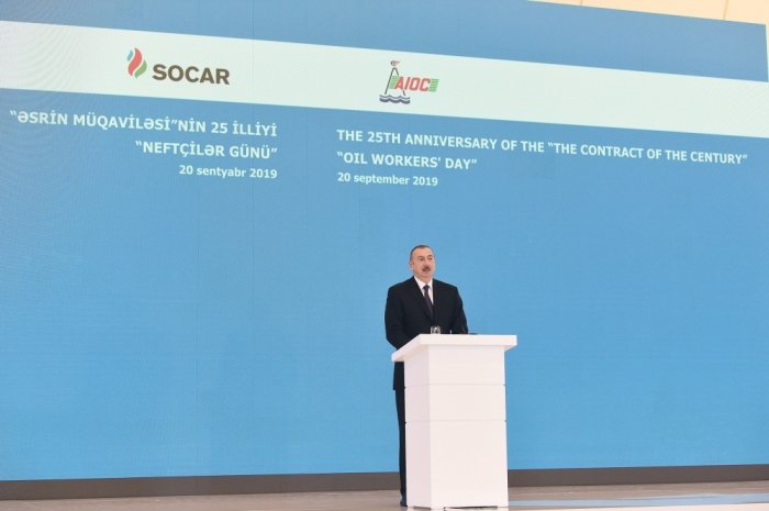   Presidente Ilham Aliyev asiste a la ceremonia celebrada con motivo del 25 aniversario del Contrato del Siglo-   Actualizado    
