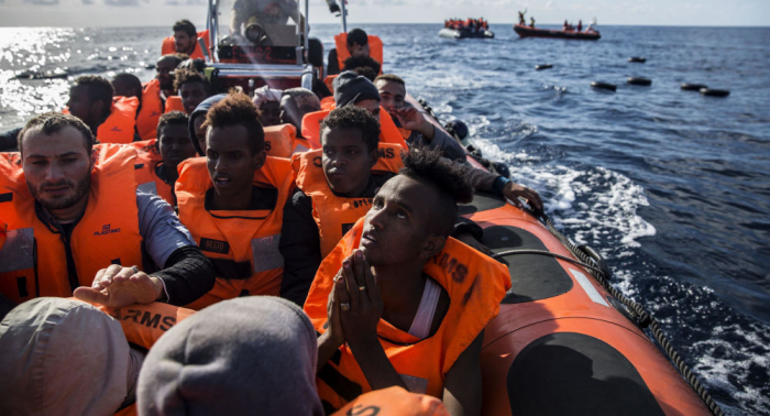  Italien lässt fast 200 im Meer gerettete Migranten an Land 