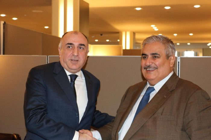  Außenminister Mammadyarov trifft seinen bahrainischen Amtskollegen in New York 