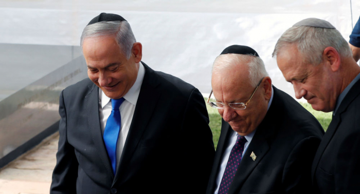 رغم الخلاف المستعر بينهما... الرئيس الإسرائيلي يجمع نتنياهو بغانتس