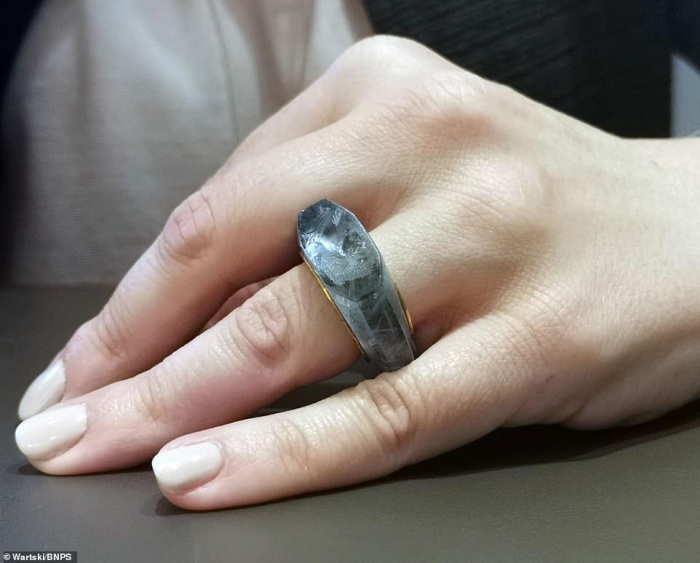 2,000 year old sapphire ring belonged to Roman Emperor Caligula goes on sale