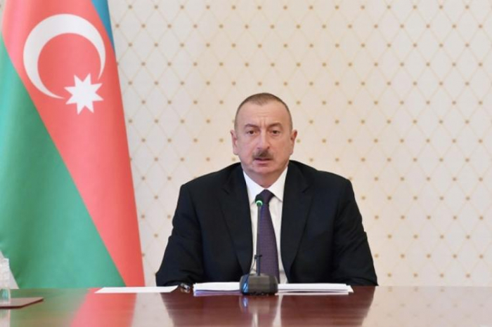 Azerbaijani President congratulates President of Turkmenistan
