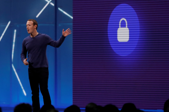 La "Cour suprême" de Facebook pourra annuler les décisions de Mark Zuckerberg