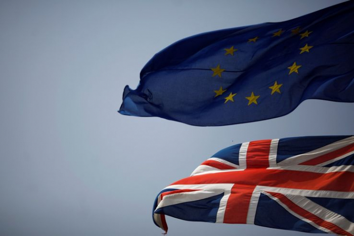   Brexit :   la position de «divergence» britannique sape la future relation avec l