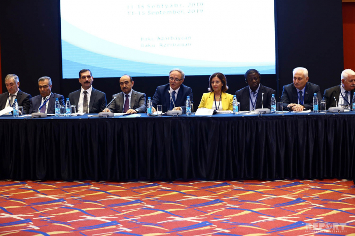  Bakú celebra la reunión anual de la Asociación Mundial de Consejos de Prensa 