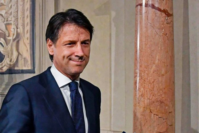 Italian PM to set seal on new government, unveil new cabinet