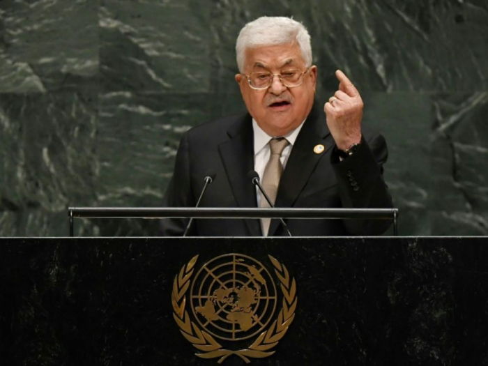 Abbas menace à l