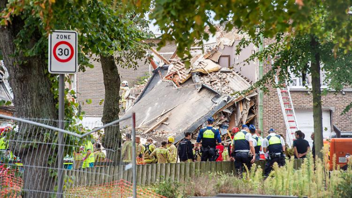   Explosion in Antwerpen zerstört drei Häuser  