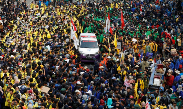 Thousands protest against new criminal code in Indonesia