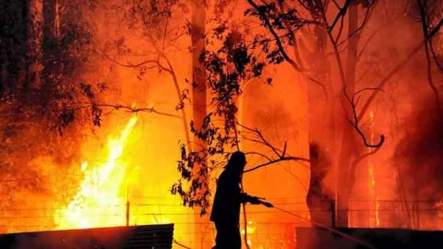  Indonésie:  les feux reprennent de la vigueur, craintes pour le climat