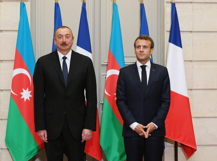 Azerbaijani President extends condolences to Emmanuel Macron 
