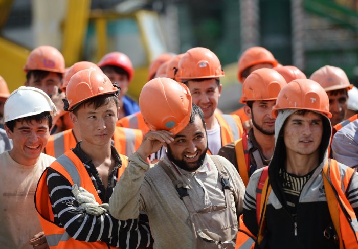    Rusiyada “işsizlər ordusu” yaranır   