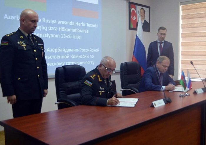   Azerbaijan, Russia discuss issues of military-technical co-op  