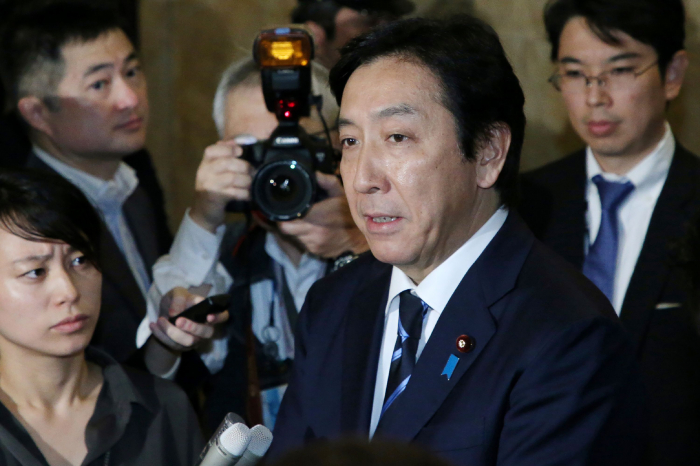 Démission du ministre japonais du Commerce après un scandale de dons de melons