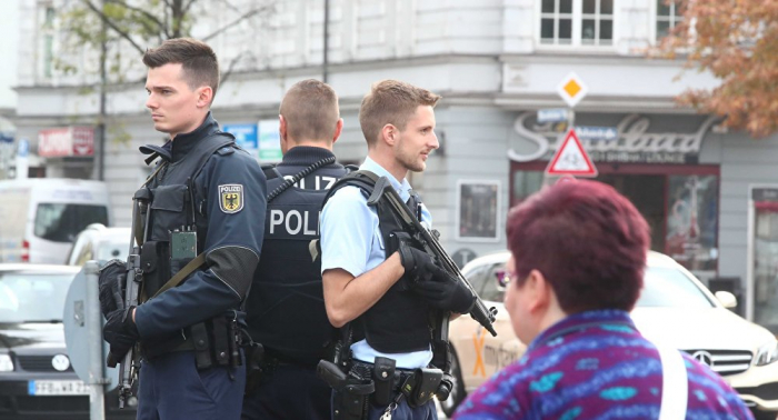 بالفيديو... طعن مواطن ألماني خلال مسيرة مناهضة لعملية "نبع السلام"