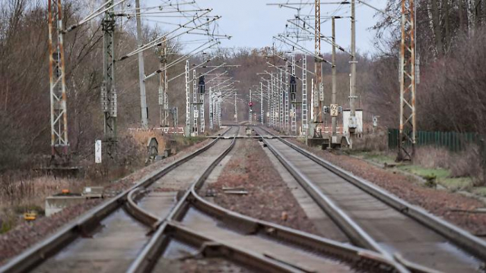 Linke kritisiert Tempo bei Gleis-Sanierung