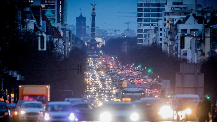 Klimapaket entlastet Millionen Autofahrer