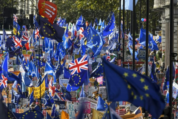 Brexit: consultations entre les 27 sur la demande britannique d