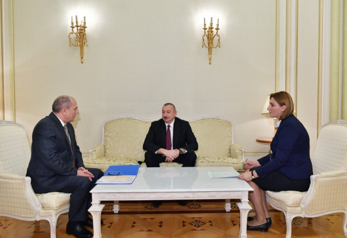   Ilham Aliyev participe au nouveau recensement dans le pays  