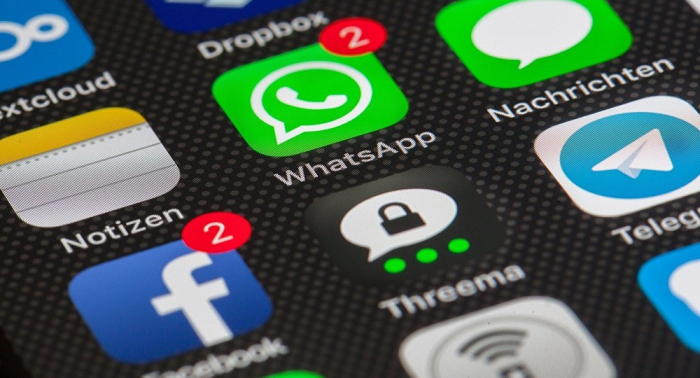     Facebook will neues Feature bei WhatsApp einbauen   – und folgt so fragwürdigem Trend  