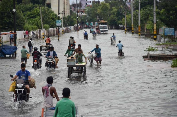  Inde:   140 morts dans des inondations