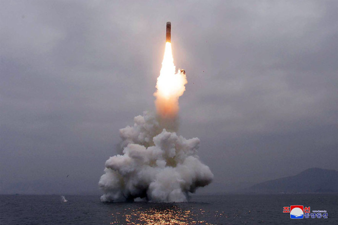   La Corée du Nord a testé un missile tiré par un sous-marin  