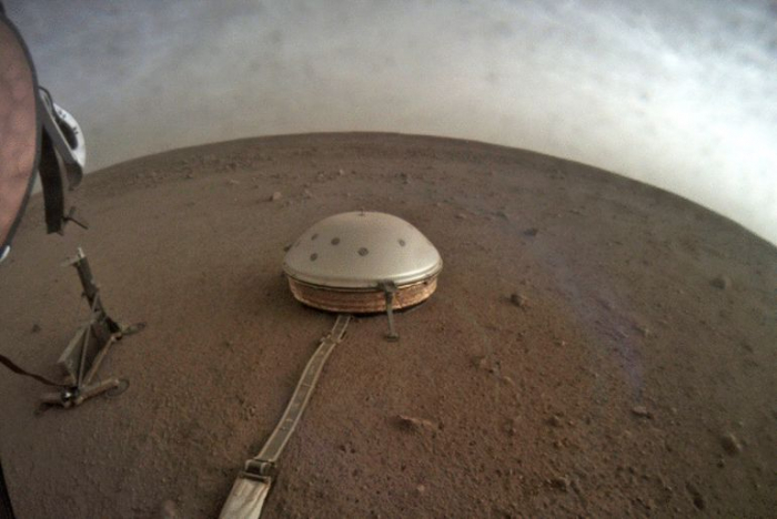   NASA:   des bruits étranges enregistrés sur Mars