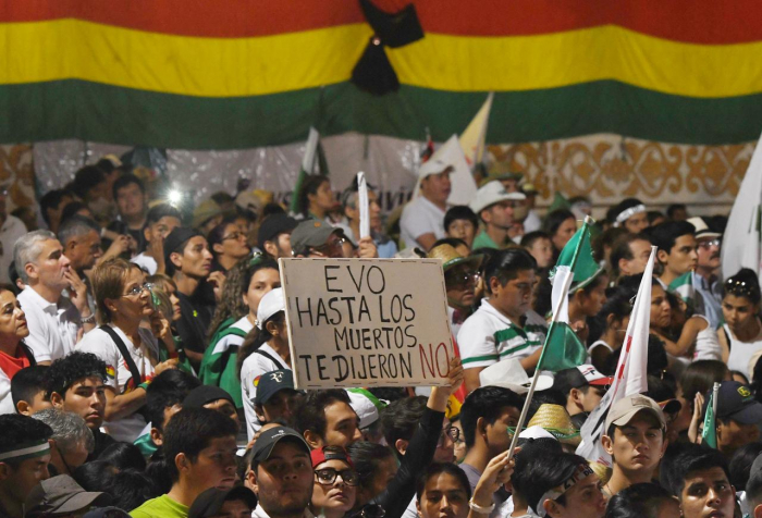 Hundreds of thousands voice outrage over Bolivian leader