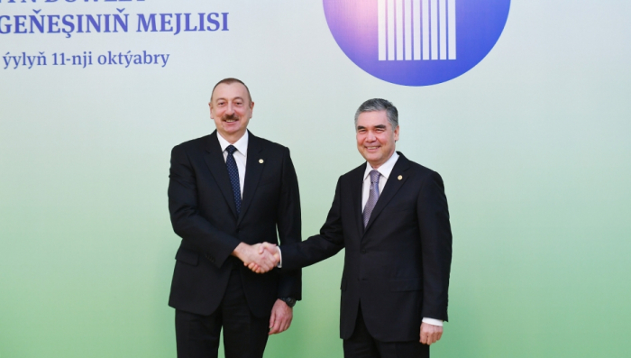   Präsidenten von Aserbaidschan und Turkmenistan treffen sich  