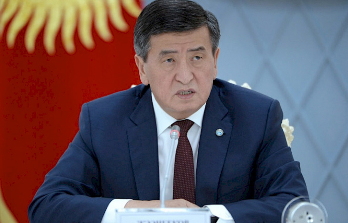   Presidente kirguiso parte rumbo a Azerbaiyán  