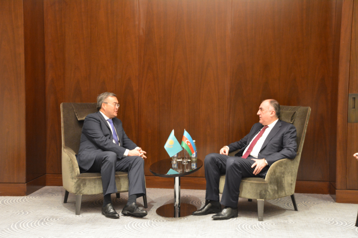   Aserbaidschan und Kasachstan begrüßen die Entwicklung bilateraler Beziehungen auf hohem Niveau  
