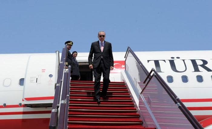  Erdogan Arrives in Baku to attend Turkic Council
