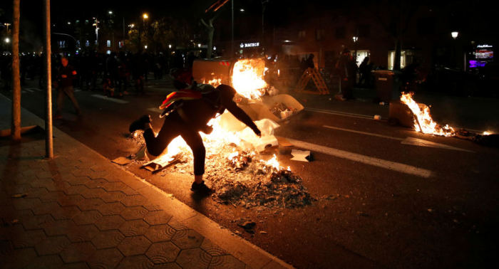 La alcaldesa de Barcelona rechaza la violencia tras nueva jornada de protestas