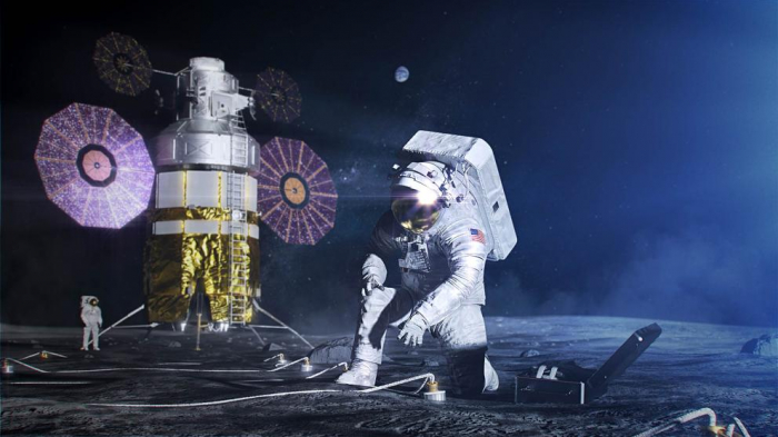 La NASA presenta sus nuevos trajes espaciales para ir a la Luna y a Marte