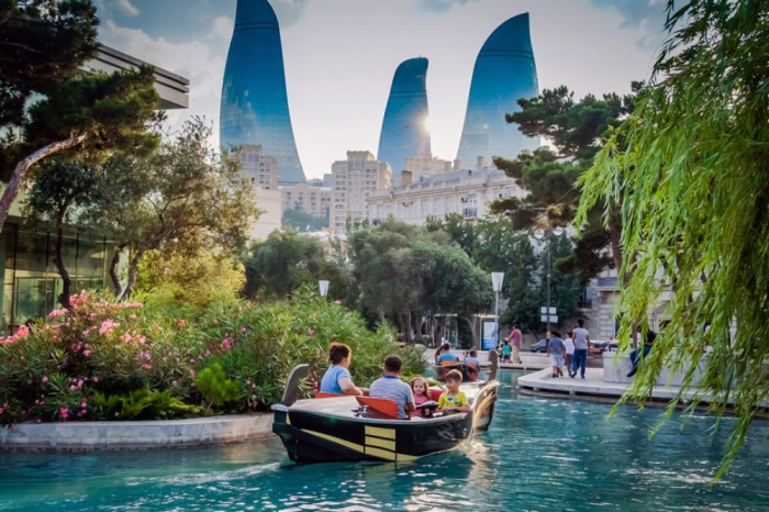   Aumenta el flujo turístico a Azerbaiyán  