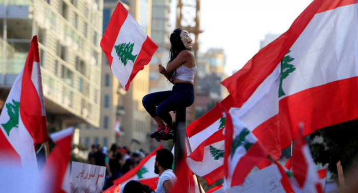 Los libaneses inician su quinto día de protestas contra el Gobierno