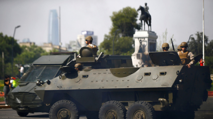 Muere un joven de 23 años tras ser atropellado por un camión militar durante las protestas en Chile