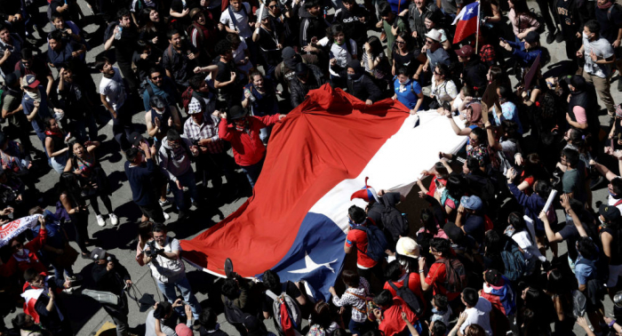   Vehículo atropella a manifestantes en Chile dejando un nuevo muerto  