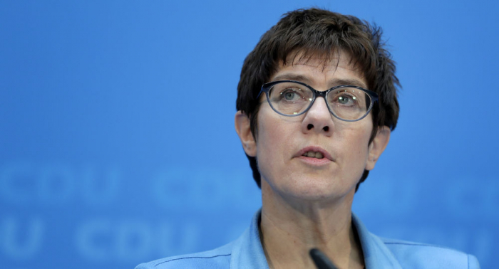 Kramp-Karrenbauer will bei Nato-Treffen für ihren Syrien-Plan plädieren