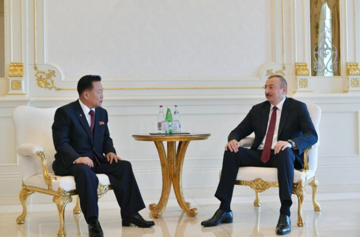  Ilham Aliyev empfängt nordkoreanische Delegation