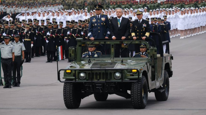 López Obrador evita explicar el fracaso de la captura del hijo de El Chapo una semana después del fiasco