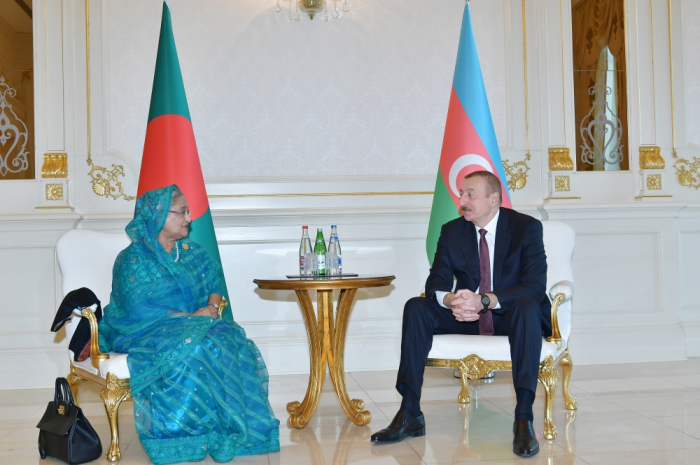   Le président Ilham Aliyev rencontre la Première ministre du Bangladesh  