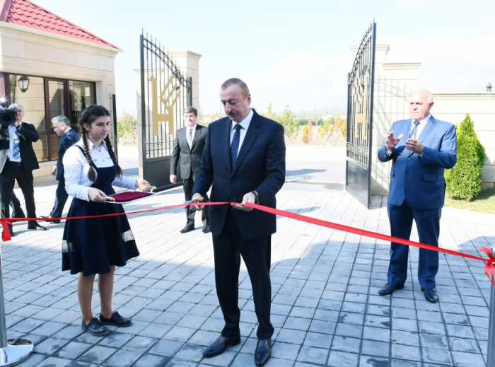  Ilham Aliyev est en visite dans la région de Guébélé - Mise à Jour