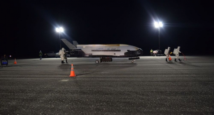 Washingtons geheimnisumwittertes Mini-Shuttle aus dem All zurückgekehrt