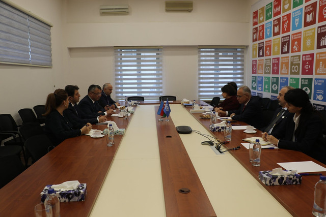  Jefe de la comunidad azerbaiyana de Nagorno-Karabaj se reúne con la secretaria general adjunta de la ONU 